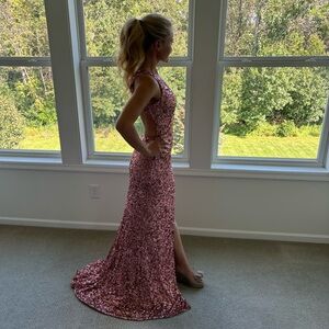 Stunning Sequence gown pink